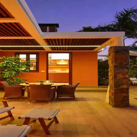 Maspalomas Royale Luxury Retreat In Gran Canaria Private Heated Pool Charming Outdoor Dining Area Bbq Nestled In The Heart Of, *
