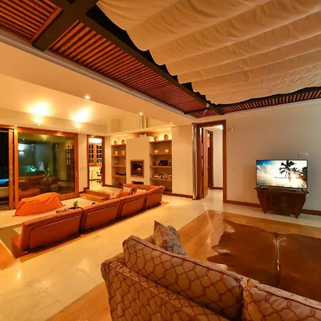 Maspalomas Royale Luxury Retreat In Gran Canaria Private Heated Pool Charming Outdoor Dining Area Bbq Nestled In The Heart Of,