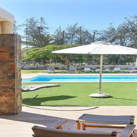 Maspalomas Royale Luxury Retreat In Gran Canaria Private Heated Pool Charming Outdoor Dining Area Bbq Nestled In The Heart Of, Villa *